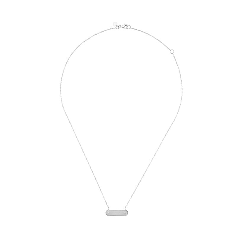 COLAR PETIT PLACA NOME OURO BRANCO