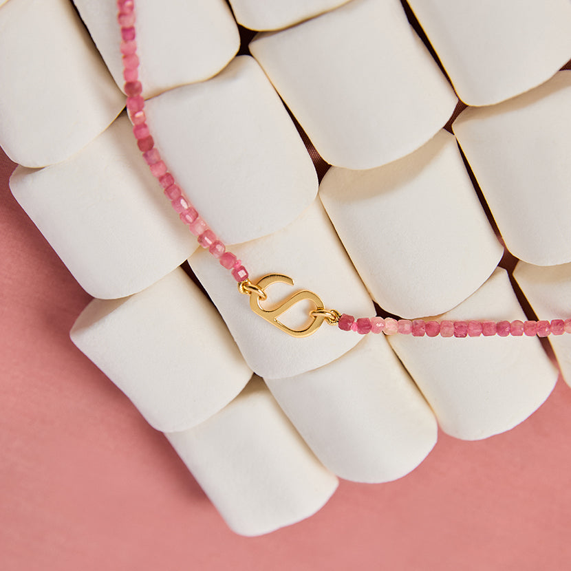 GARGANTILHA FECHO LS PRATA COM BANHO DE OURO AMARELO E TURMALINA ROSA