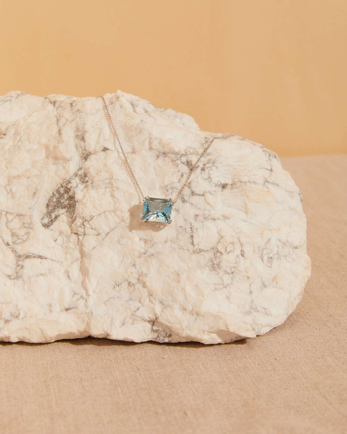 4798a36134045406e348a444c618c271