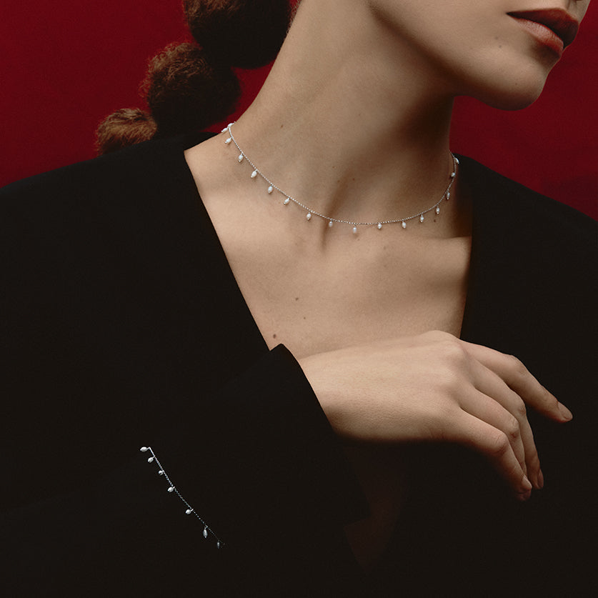 PULSEIRA FLAPPER OURO BRANCO E PÉROLA BARROCA