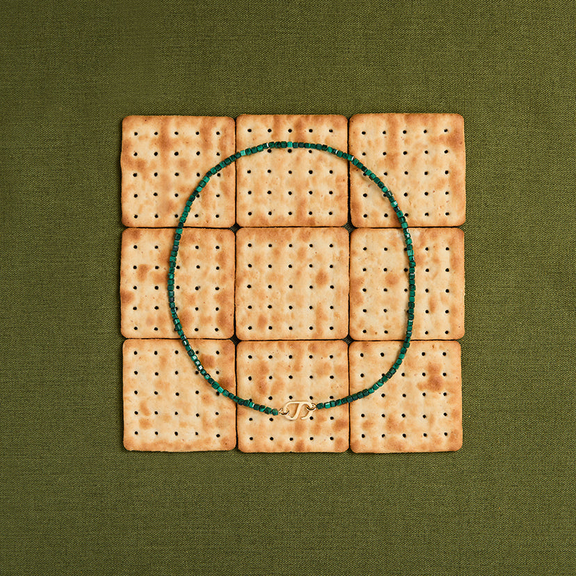 GARGANTILHA FECHO LS PRATA COM BANHO DE OURO AMARELO E MALAQUITA